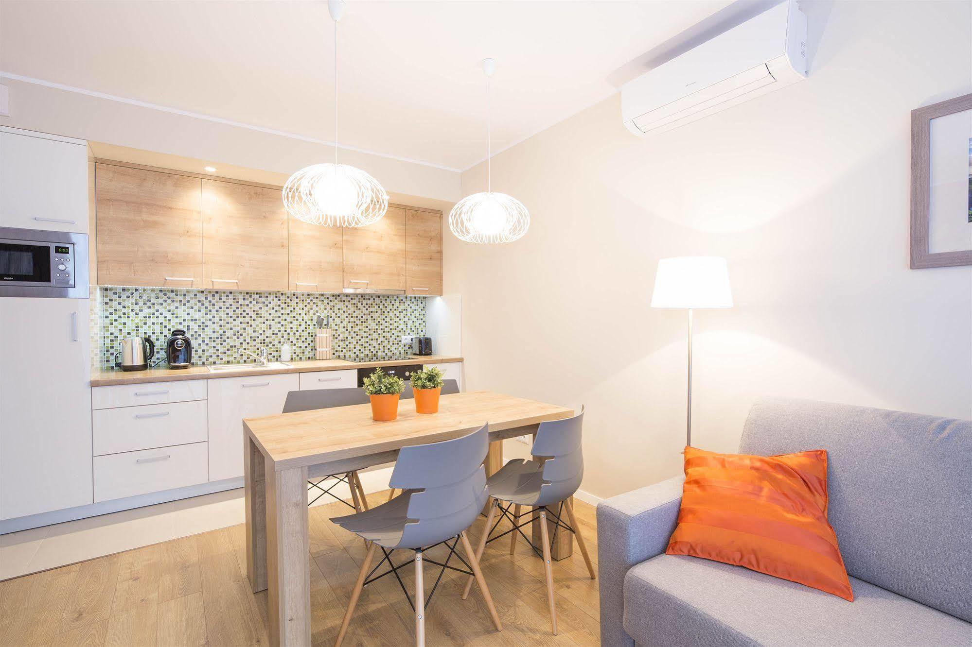 Apartments Wroclaw - D&C Aparthotels Buitenkant foto