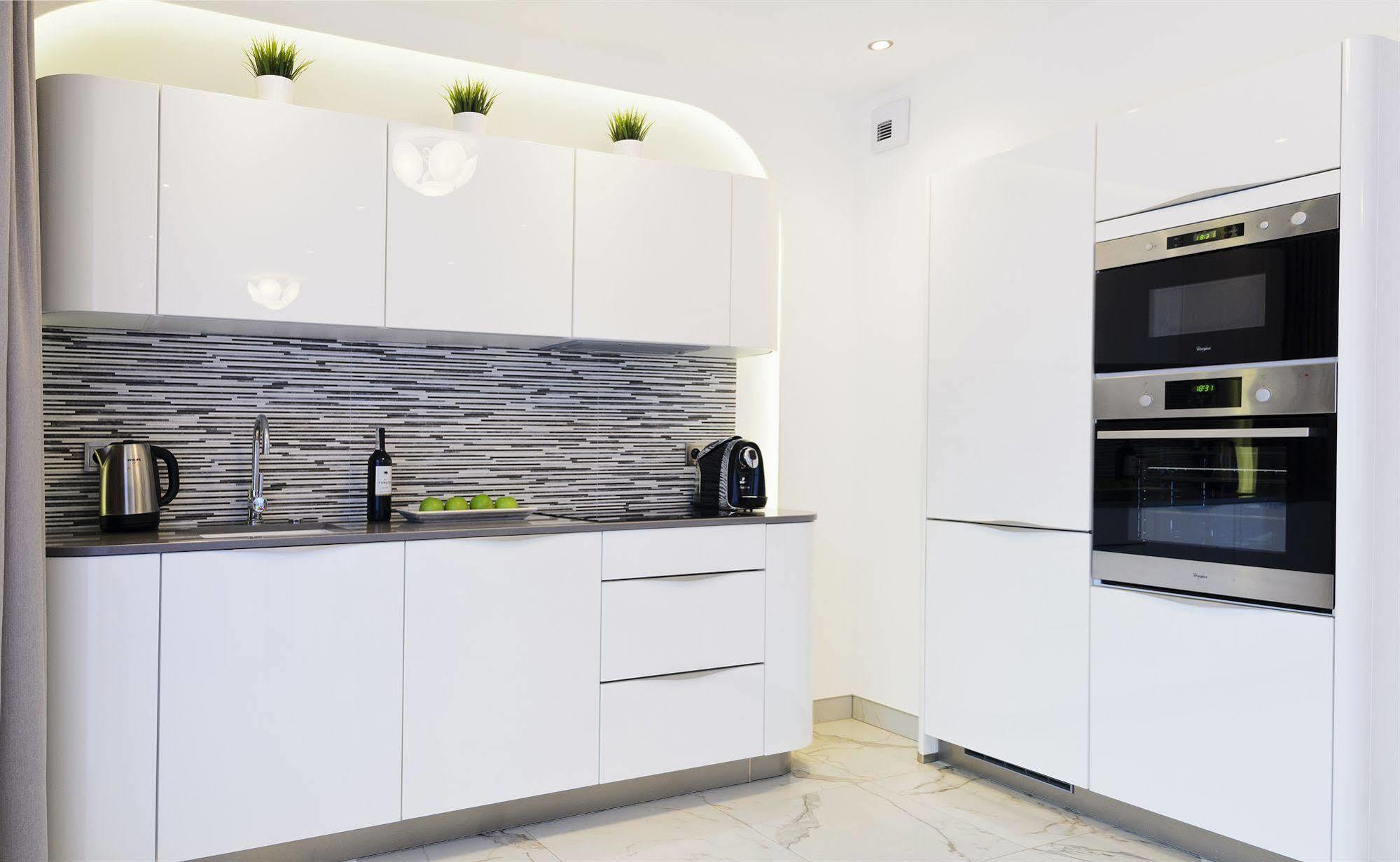Apartments Wroclaw - D&C Aparthotels Buitenkant foto