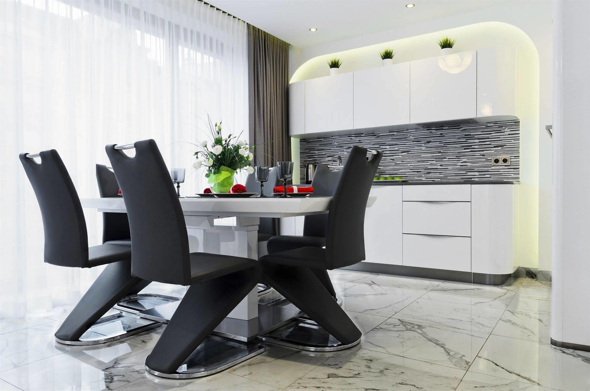 Apartments Wroclaw - D&C Aparthotels Buitenkant foto